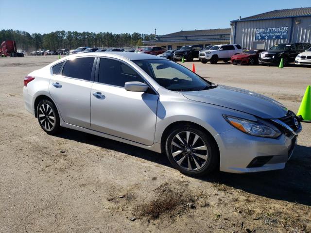 1N4AL3AP1JC282521 - 2018 NISSAN ALTIMA 2.5 SILVER photo 4