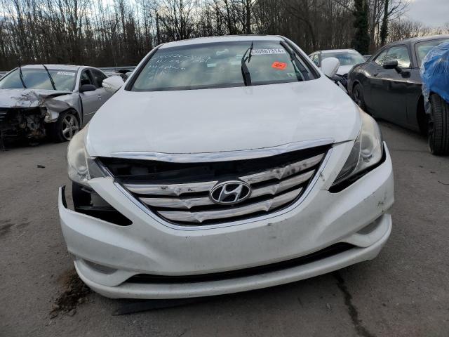 5NPEC4ACXBH113022 - 2011 HYUNDAI SONATA SE WHITE photo 5