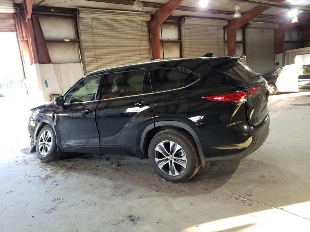 5TDGZRBH6NS225071 - 2022 TOYOTA HIGHLANDER XLE BLACK photo 2