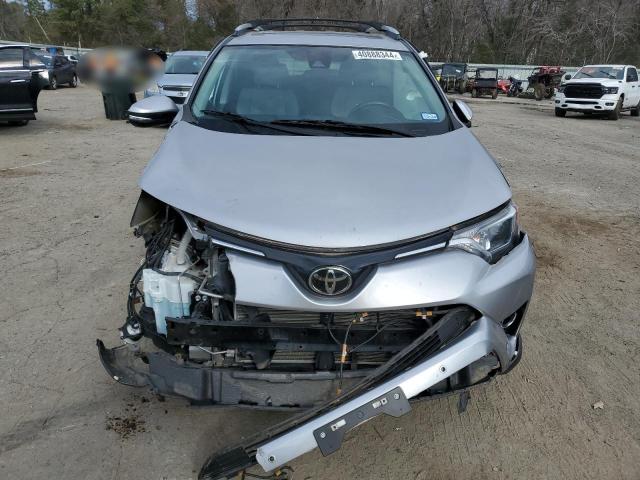 2T3WFREV8GW300425 - 2016 TOYOTA RAV4 XLE SILVER photo 5