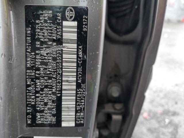 4T1BE32K25U505737 - 2005 TOYOTA CAMRY LE GRAY photo 12