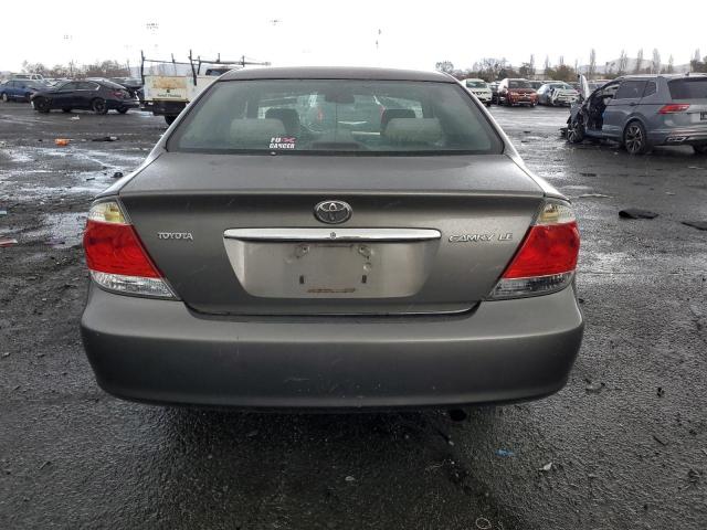 4T1BE32K25U505737 - 2005 TOYOTA CAMRY LE GRAY photo 6