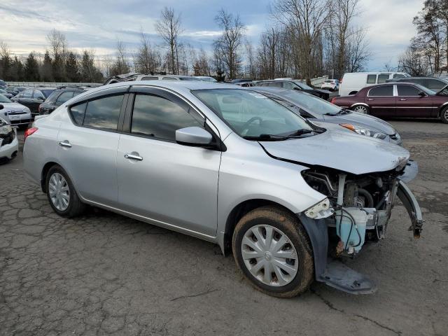 3N1CN7AP4HL862142 - 2017 NISSAN VERSA S SILVER photo 4