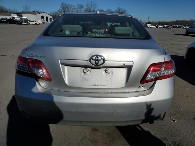 4T1BF3EK9AU067561 - 2010 TOYOTA CAMRY BASE SILVER photo 6