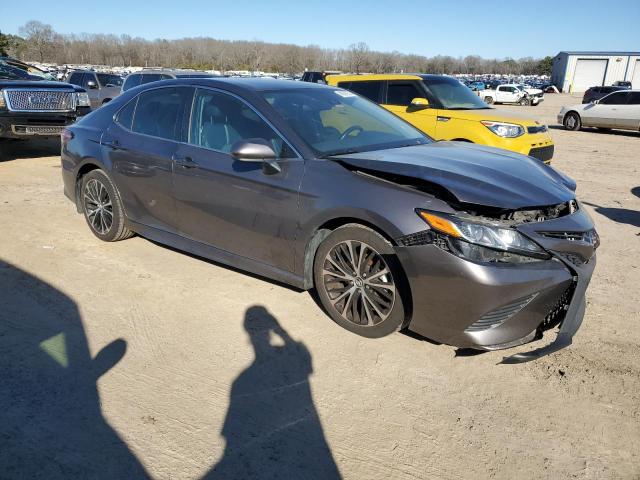 4T1B11HK8KU757043 - 2019 TOYOTA CAMRY L GRAY photo 4