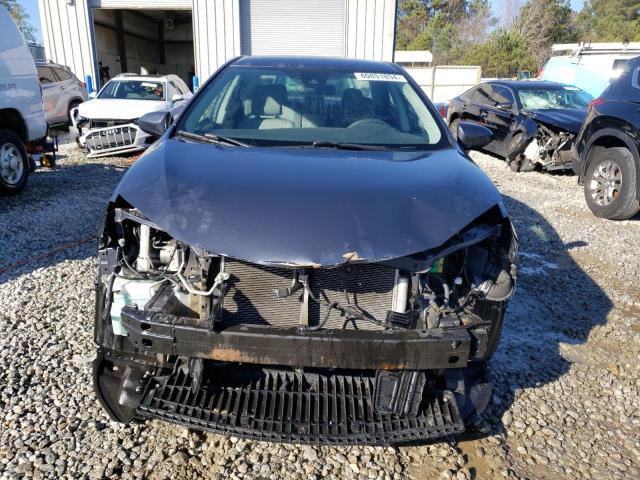 5YFBURHE4HP575141 - 2017 TOYOTA COROLLA L GRAY photo 5