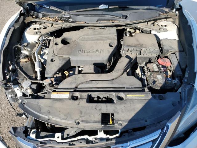 1N4AL3AP8GC150512 - 2016 NISSAN ALTIMA 2.5 WHITE photo 11