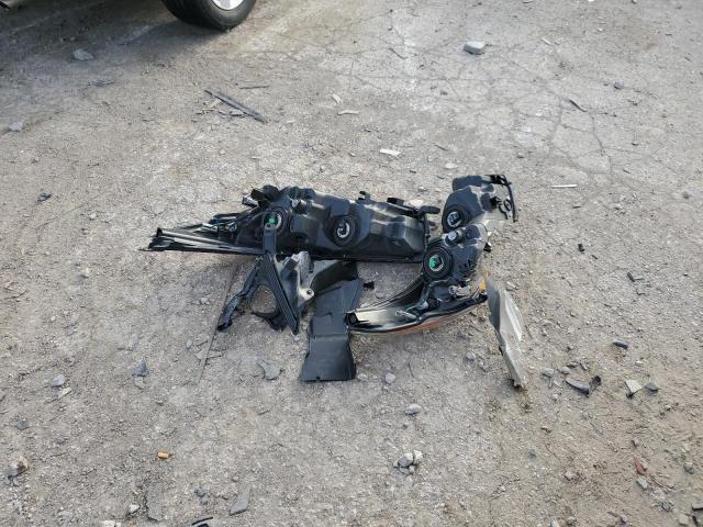 5TDKKRFH2GS184904 - 2016 TOYOTA HIGHLANDER XLE WHITE photo 13