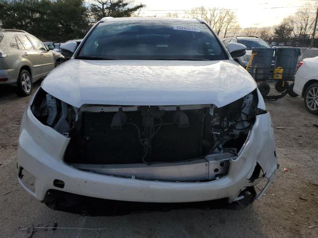 5TDKKRFH2GS184904 - 2016 TOYOTA HIGHLANDER XLE WHITE photo 5