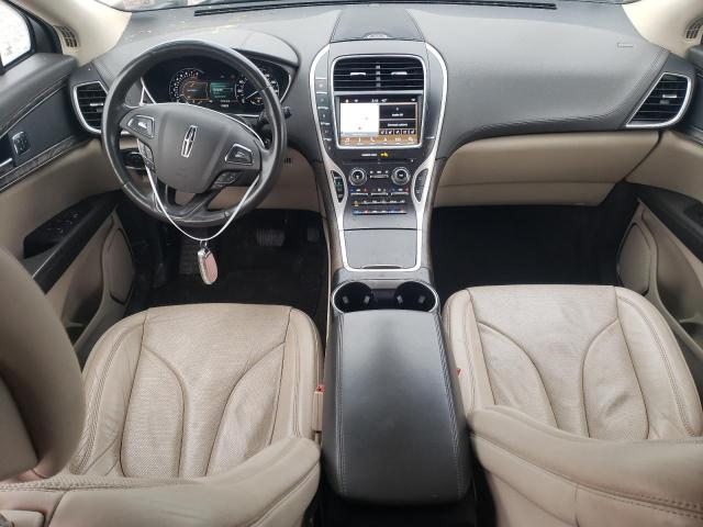 2LMPJ8LP5HBL22579 - 2017 LINCOLN MKX RESERVE أبيض صورة 8