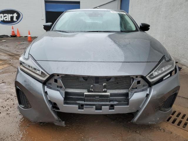 1N4AA6CV9PC510616 - 2023 NISSAN MAXIMA SV GRAY photo 5