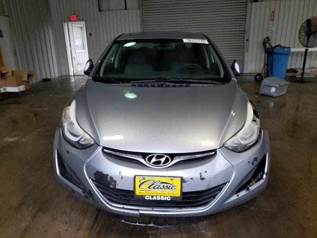 5NPDH4AE5GH689588 - 2016 HYUNDAI ELANTRA SE SILVER photo 5