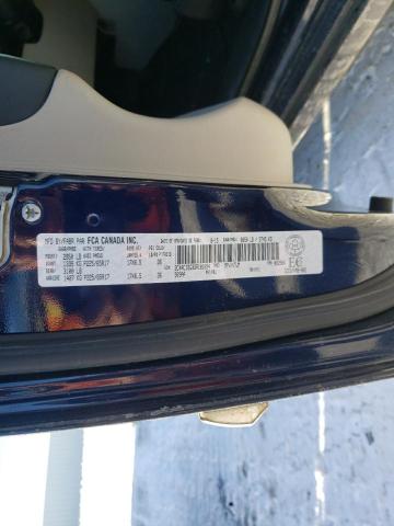 2C4RC1BG3GR101094 - 2016 CHRYSLER TOWN & COU TOURING BLUE photo 13