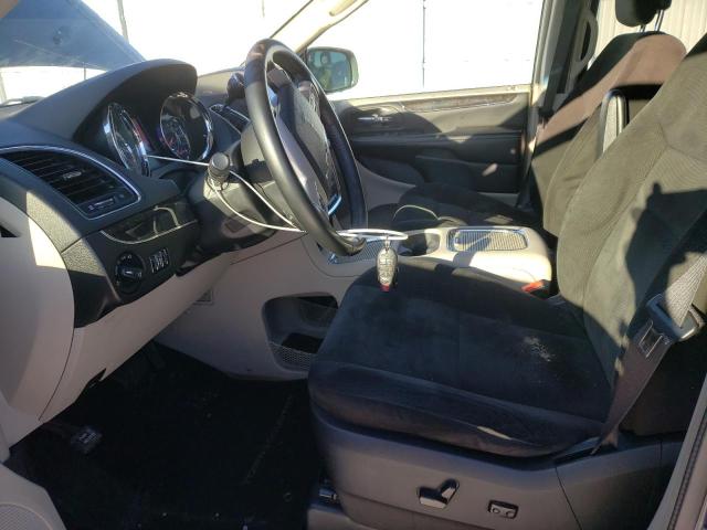 2C4RC1BG3GR101094 - 2016 CHRYSLER TOWN & COU TOURING BLUE photo 7