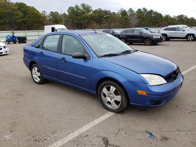 1FAHP34N75W210711 - 2005 FORD FOCUS BLUE photo 4