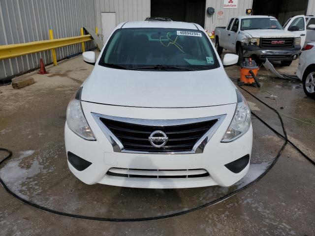 3N1CN7AP8FL824037 - 2015 NISSAN VERSA S WHITE photo 5