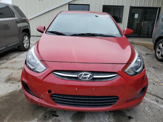 KMHCT5AE2HU315734 - 2017 HYUNDAI ACCENT SE RED photo 5