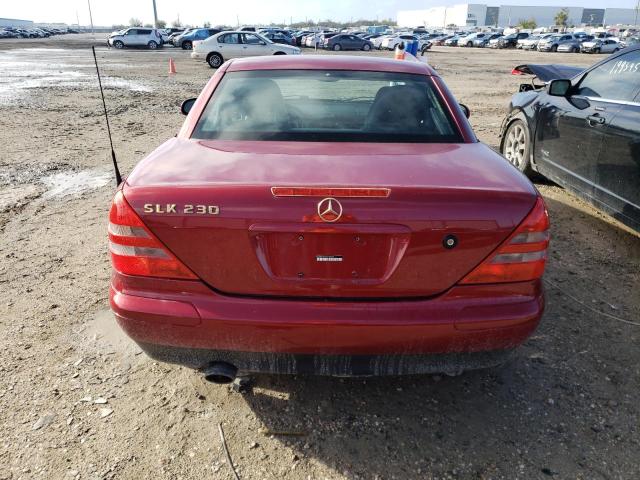 WDBKK47F0YF154428 - 2000 MERCEDES-BENZ SLK 230 KOMPRESSOR RED photo 6