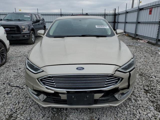 3FA6P0HD8HR318995 - 2017 FORD FUSION SE TAN photo 5