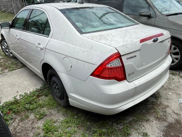 3FAHP0HA2AR370756 - 2010 FORD FUSION SE WHITE photo 3