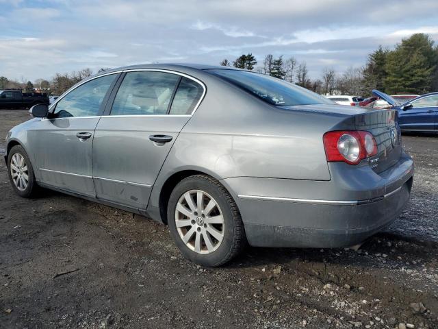 WVWUK73C68E173482 - 2008 VOLKSWAGEN PASSAT TURBO GRAY photo 2