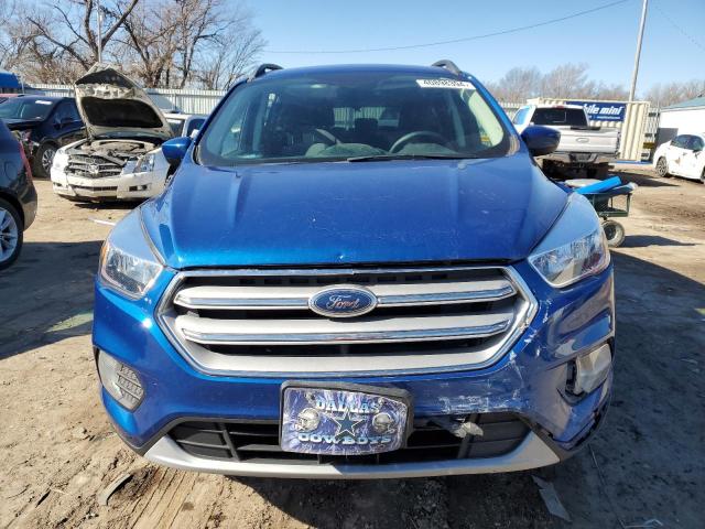 1FMCU0GD7JUD43856 - 2018 FORD ESCAPE SE BLUE photo 5