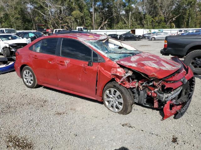 5YFEPRAE1LP058645 - 2020 TOYOTA COROLLA LE RED photo 4