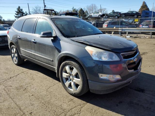 1GNKVLED9BJ262109 - 2011 CHEVROLET TRAVERSE LTZ BLUE photo 4