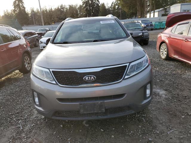 5XYKTCA65EG464858 - 2014 KIA SORENTO LX GRAY photo 5