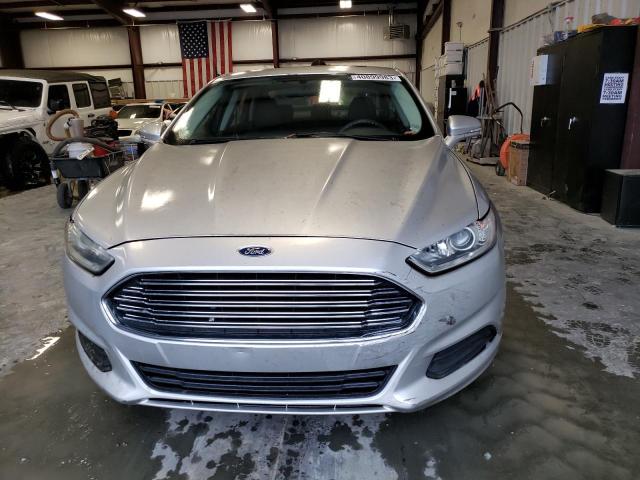 3FA6P0H71ER317869 - 2014 FORD FUSION SE SILVER photo 5