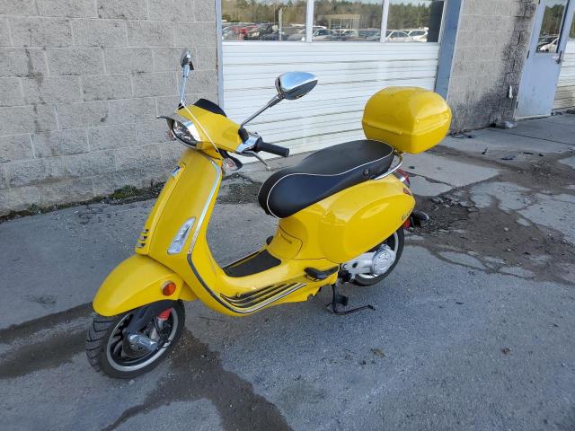 ZAPCA06B8L5200035 - 2020 VESPA SPRINT YELLOW photo 2