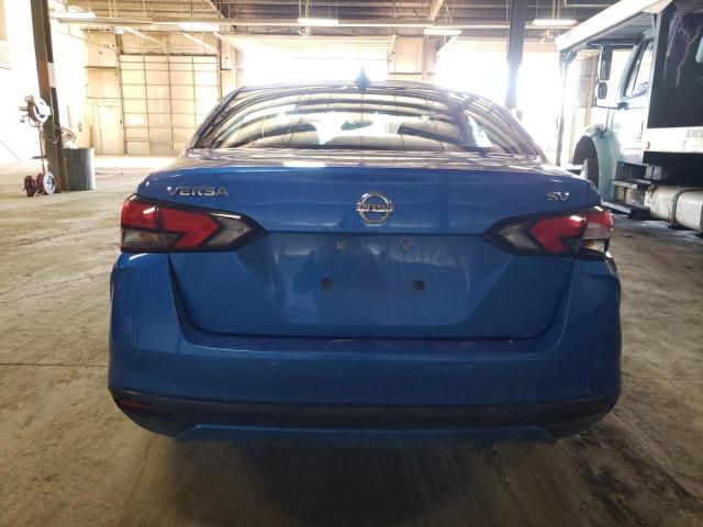 3N1CN8EV0ML885250 - 2021 NISSAN VERSA SV BLUE photo 6