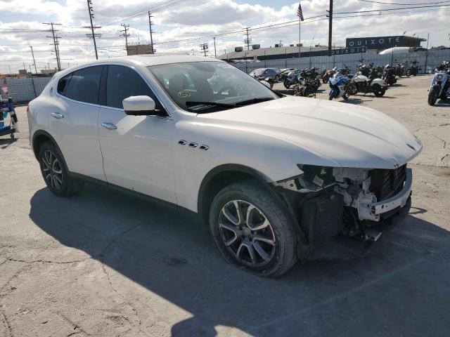 ZN661XUA6JX291551 - 2018 MASERATI LEVANTE WHITE photo 4