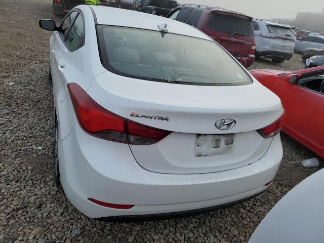 5NPDH4AE4GH706042 - 2016 HYUNDAI ELANTRA SE WHITE photo 6