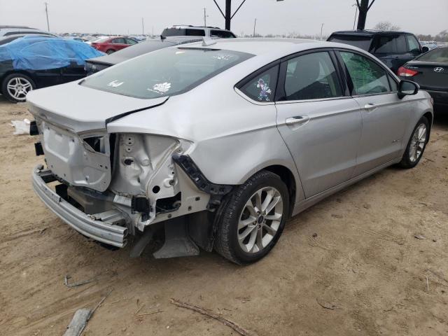 3FA6P0LU2KR106592 - 2019 FORD FUSION SE SILVER photo 3