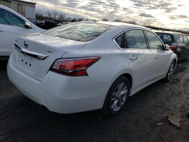 1N4AL3AP4FN308489 - 2015 NISSAN ALTIMA 2.5 WHITE photo 3