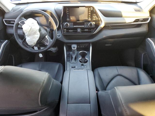 5TDGZRAHXLS014292 - 2020 TOYOTA HIGHLANDER XLE SILVER photo 8