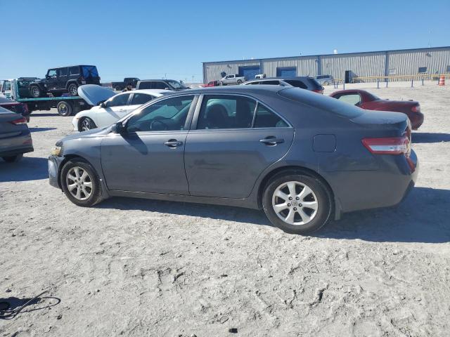 4T1BF3EK3BU634932 - 2011 TOYOTA CAMRY BASE GRAY photo 2