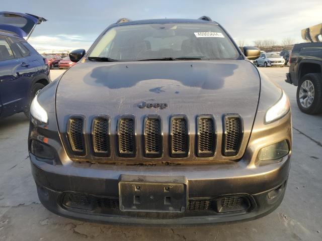 1C4PJLCB2JD620255 - 2018 JEEP CHEROKEE LATITUDE GRAY photo 5