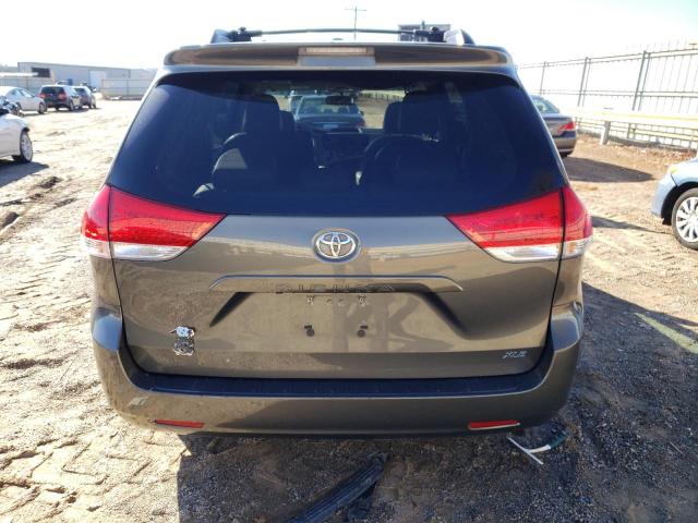 5TDYK3DCXCS190796 - 2012 TOYOTA SIENNA XLE GRAY photo 6