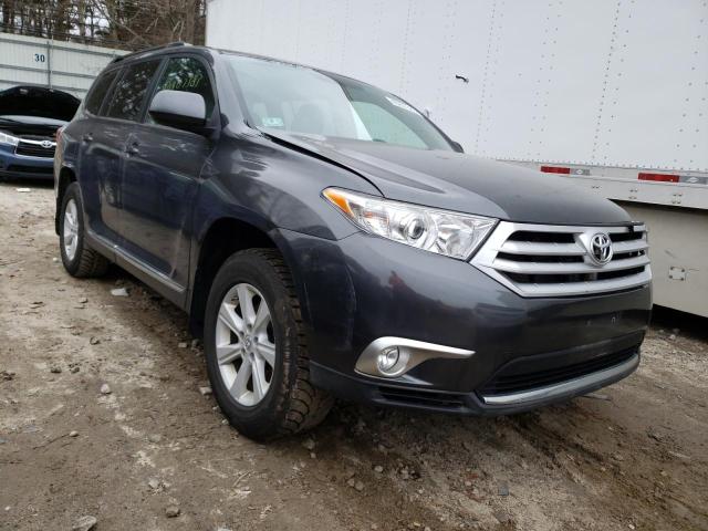 5TDBK3EH8DS235459 - 2013 TOYOTA HIGHLANDER BASE Gris photo 4