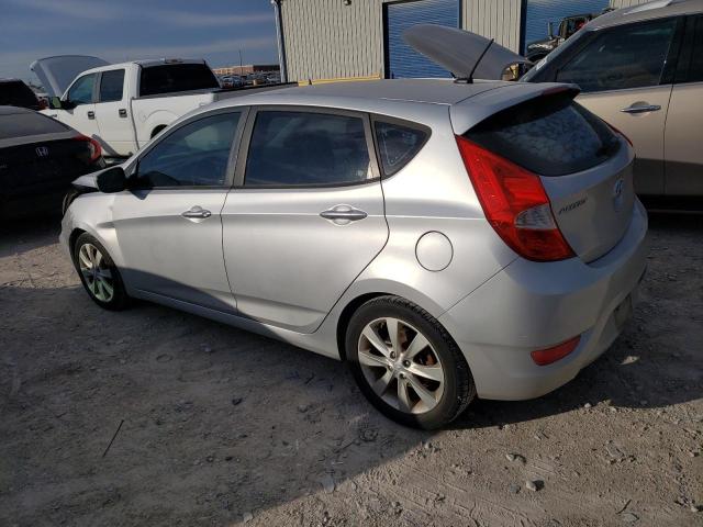 KMHCU5AE5CU027759 - 2012 HYUNDAI ACCENT GLS SILVER photo 2