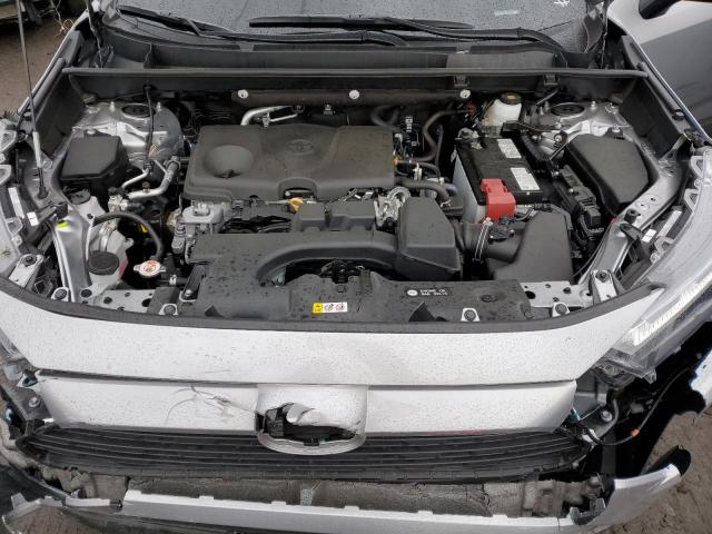 2T3P1RFV7PC329157 - 2023 TOYOTA RAV4 XLE SILVER photo 11