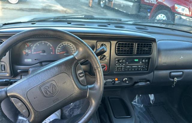 1B7GG26Y3XS264511 - 1999 DODGE DAKOTA GREEN photo 9