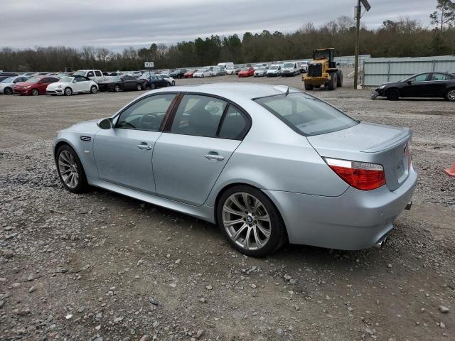 WBSNB93597CX07966 - 2007 BMW M5 SILVER photo 2