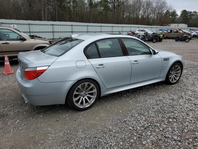 WBSNB93597CX07966 - 2007 BMW M5 SILVER photo 3