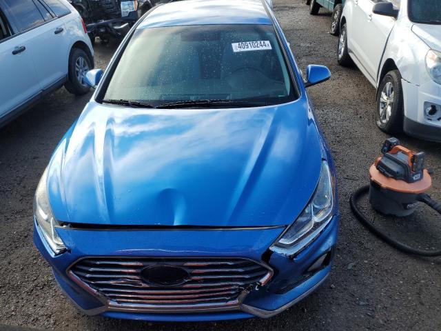 5NPE24AFXJH632194 - 2018 HYUNDAI SONATA SE BLUE photo 5