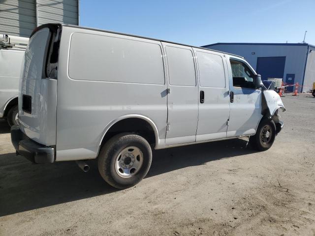 1GCWGAFP1L1277237 - 2020 CHEVROLET EXPRESS G2 WHITE photo 3