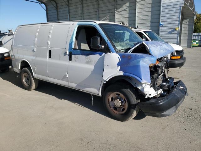 1GCWGAFP1L1277237 - 2020 CHEVROLET EXPRESS G2 WHITE photo 4