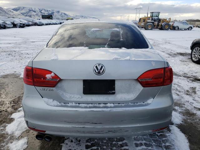 3VW2K7AJ1DM373888 - 2013 VOLKSWAGEN JETTA BASE SILVER photo 6